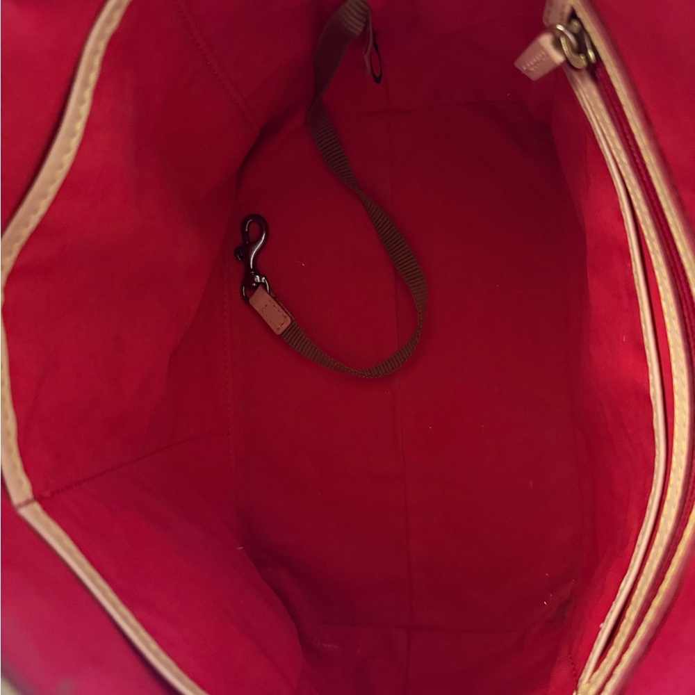 Dooney & Bourke Hydrangea Ruby Satchal - image 7